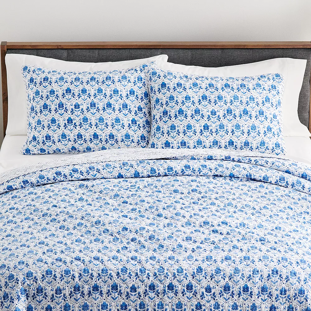 Sonoma Goods For Life® Reversible Printed Quilt Set With Shams 4 Sonoma Goods For Life® Reversible Printed Quilt Set With Shams - Image 2